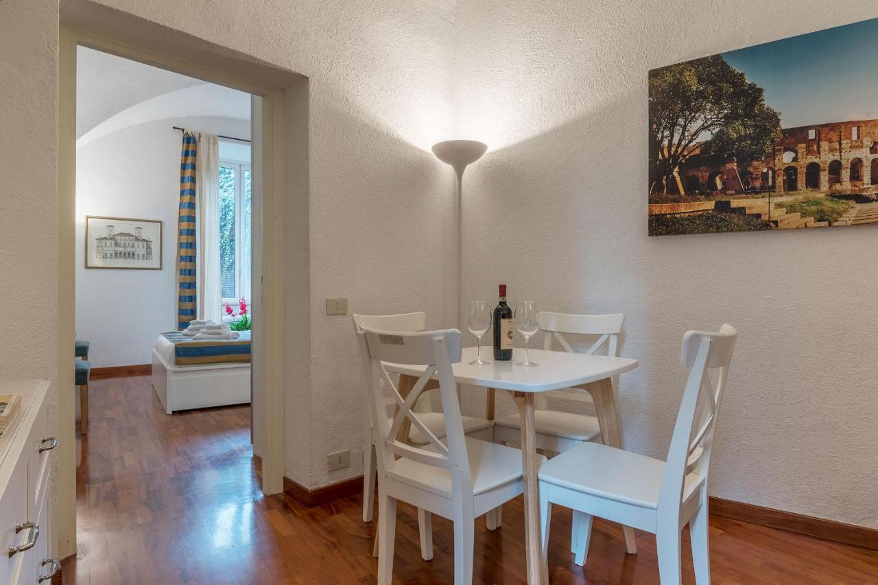 Cs Piazza Venezia Apartment Rome Bagian luar foto