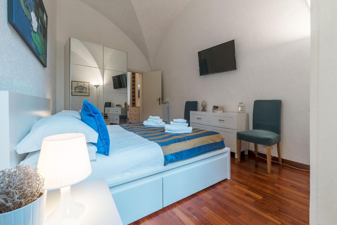 Cs Piazza Venezia Apartment Rome Bagian luar foto