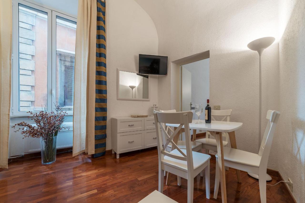Cs Piazza Venezia Apartment Rome Bagian luar foto