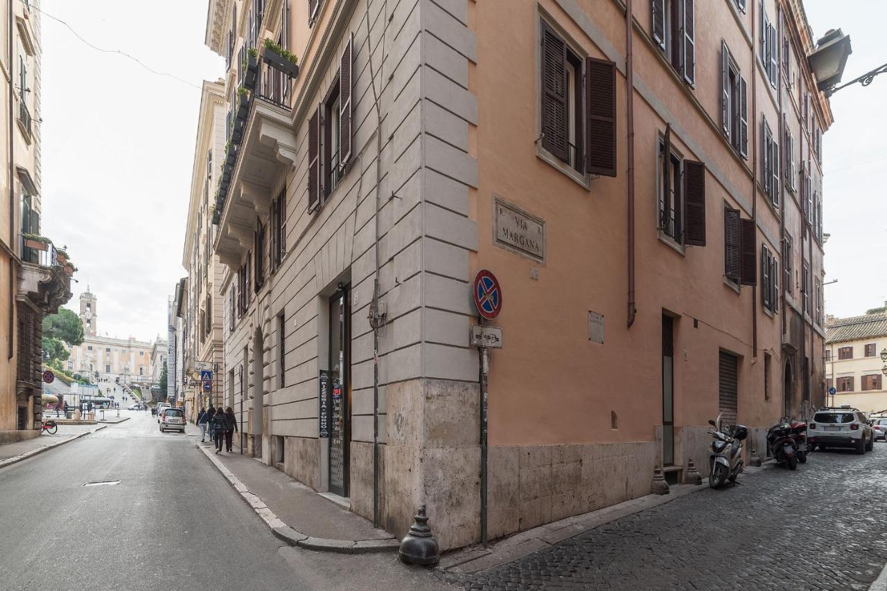Cs Piazza Venezia Apartment Rome Bagian luar foto